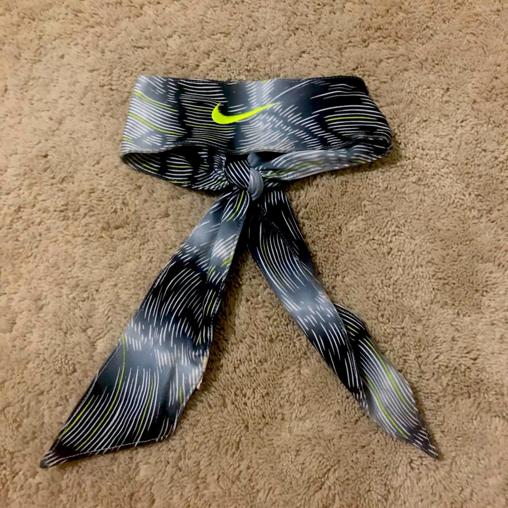 Nike Tie Headband